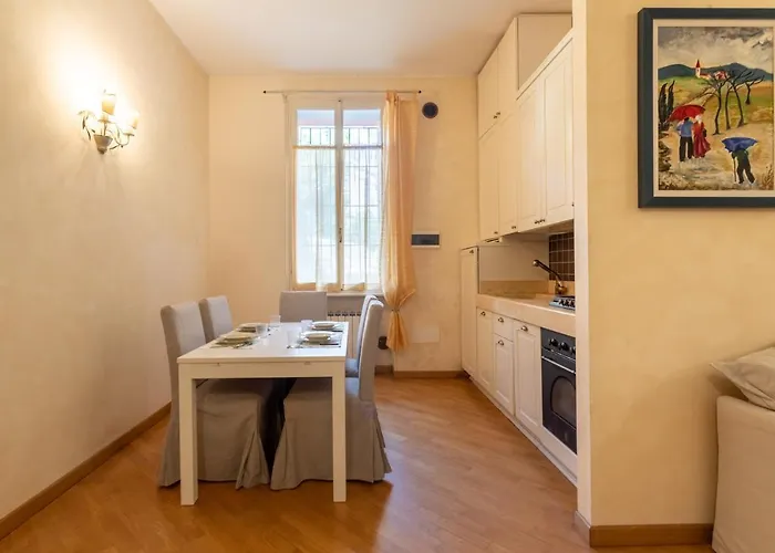 Residenza San Leonardo Center Free Parking شقة