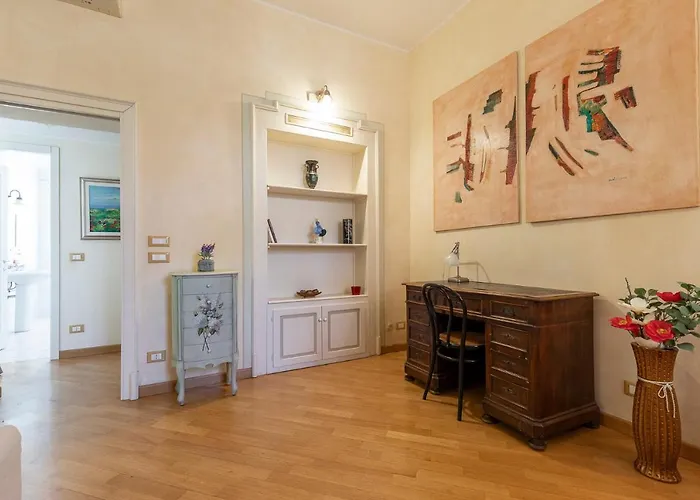 Residenza San Leonardo Center Free Parking شقة